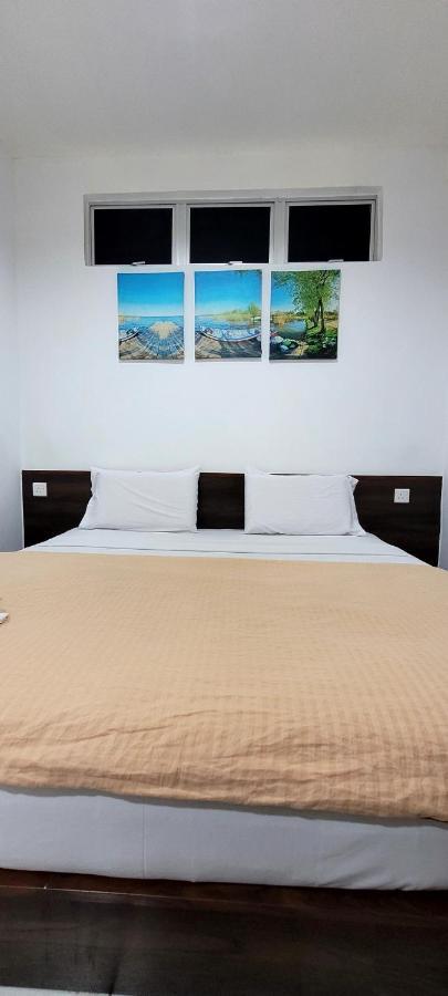 Api-Api Guesthouse Кота Кинабалу Екстериор снимка