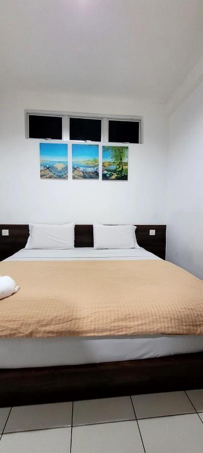 Api-Api Guesthouse Кота Кинабалу Екстериор снимка