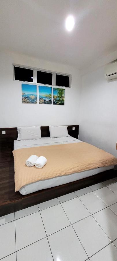 Api-Api Guesthouse Кота Кинабалу Екстериор снимка